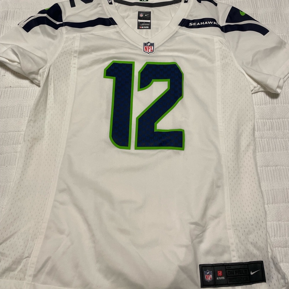 Seahawks jersey-women’s